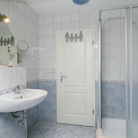 Apartment Zaunkoenig By Interhome Zinnowitz