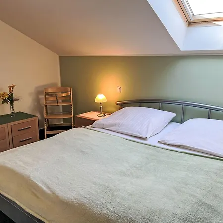 Zaunkoenig By Interhome * 奥斯特西巴德钦诺维茨