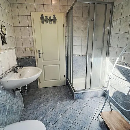 Zaunkoenig By Interhome 奥斯特西巴德钦诺维茨